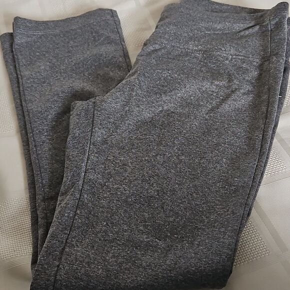 Gray Women's Cropped Leggings - Picture 11 of 16